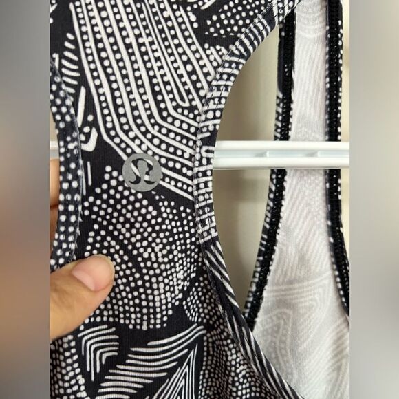 Lululemon Cool Racerback in Dottie Tribe White Black - Picture 9 of 9